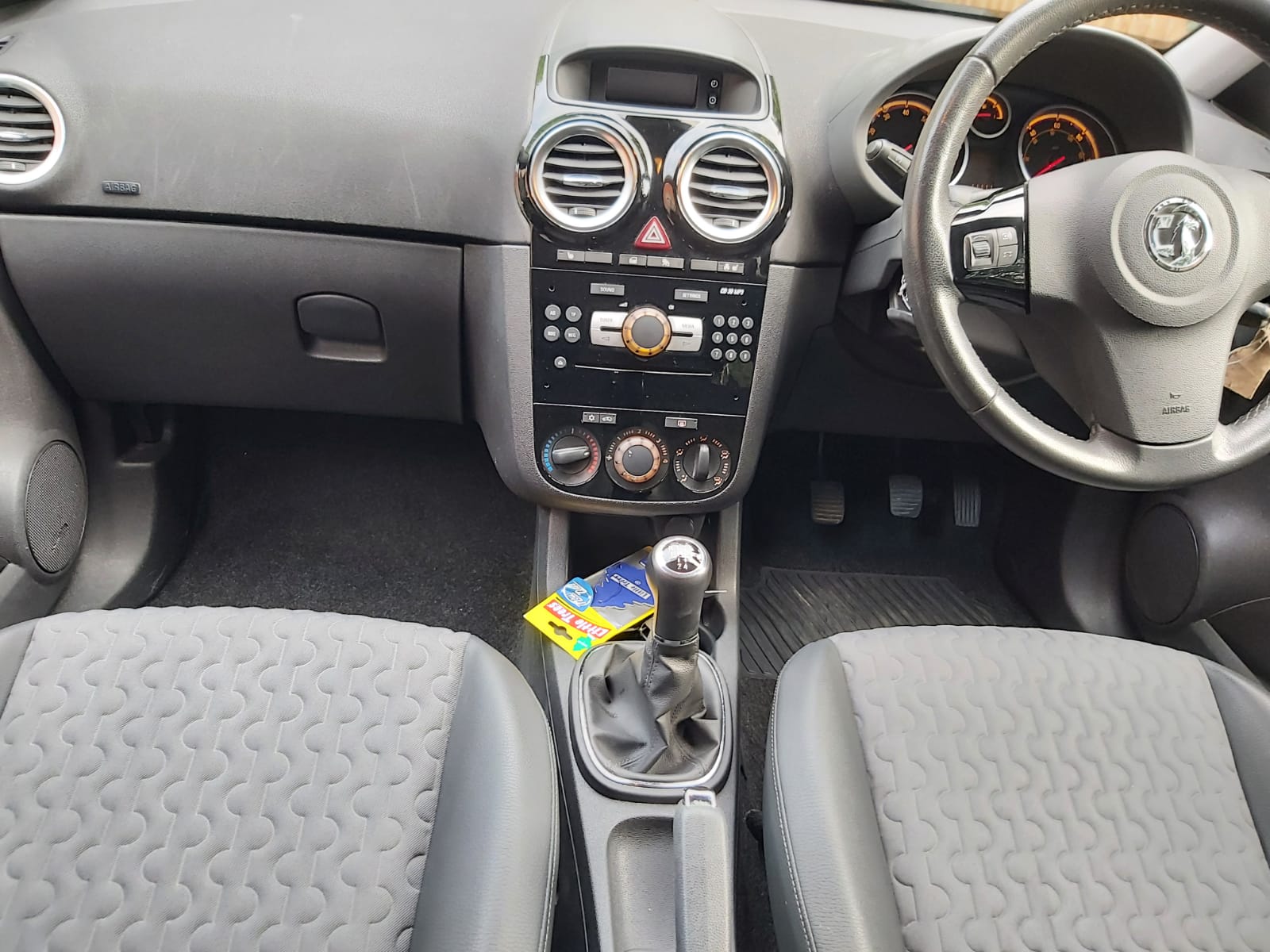2013 Vauxhall Corsa Se - photo 12